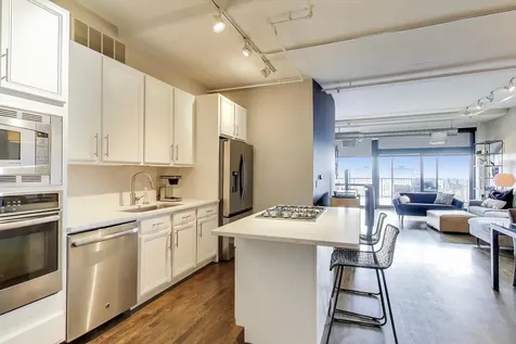 1530 South State Street Chicago IL 60605
