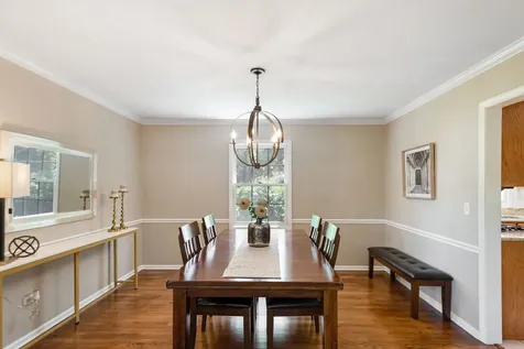 716 South Dymond Road Libertyville IL 60048