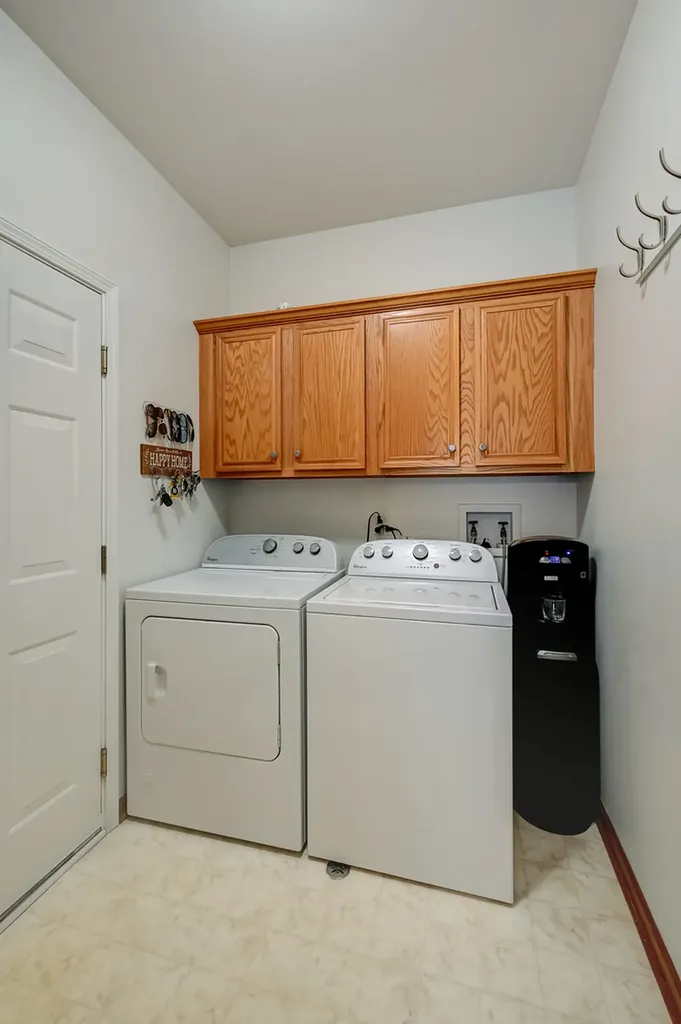 4256 Stableford Lane Naperville IL 60564