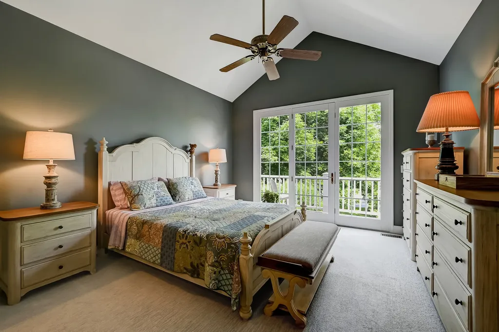 4256 Stableford Lane Naperville IL 60564