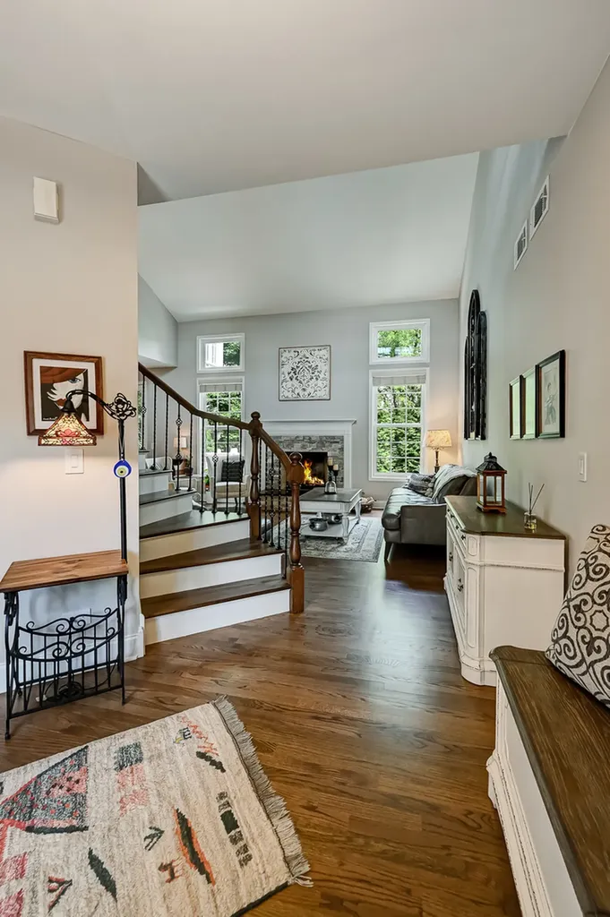 4256 Stableford Lane Naperville IL 60564