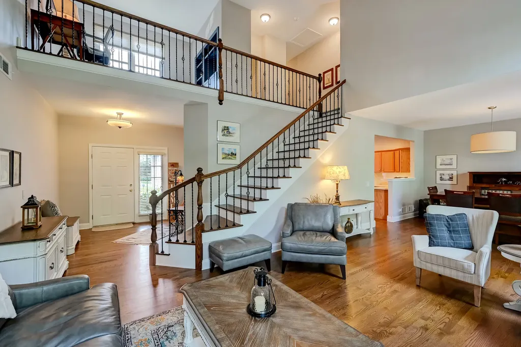 4256 Stableford Lane Naperville IL 60564