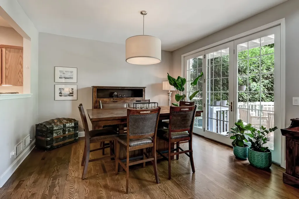 4256 Stableford Lane Naperville IL 60564