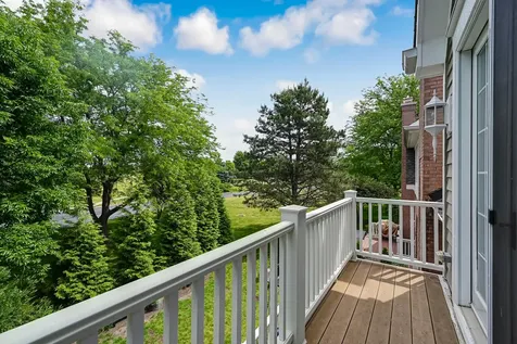 4256 Stableford Lane Naperville IL 60564