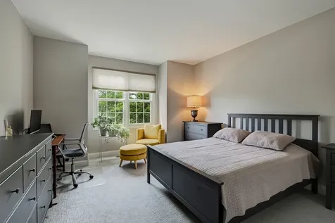 4256 Stableford Lane Naperville IL 60564