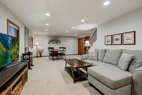 4256 Stableford Lane Naperville IL 60564