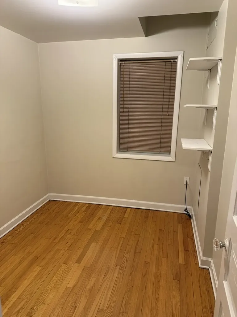 3241 South Parnell Avenue Chicago IL 60616