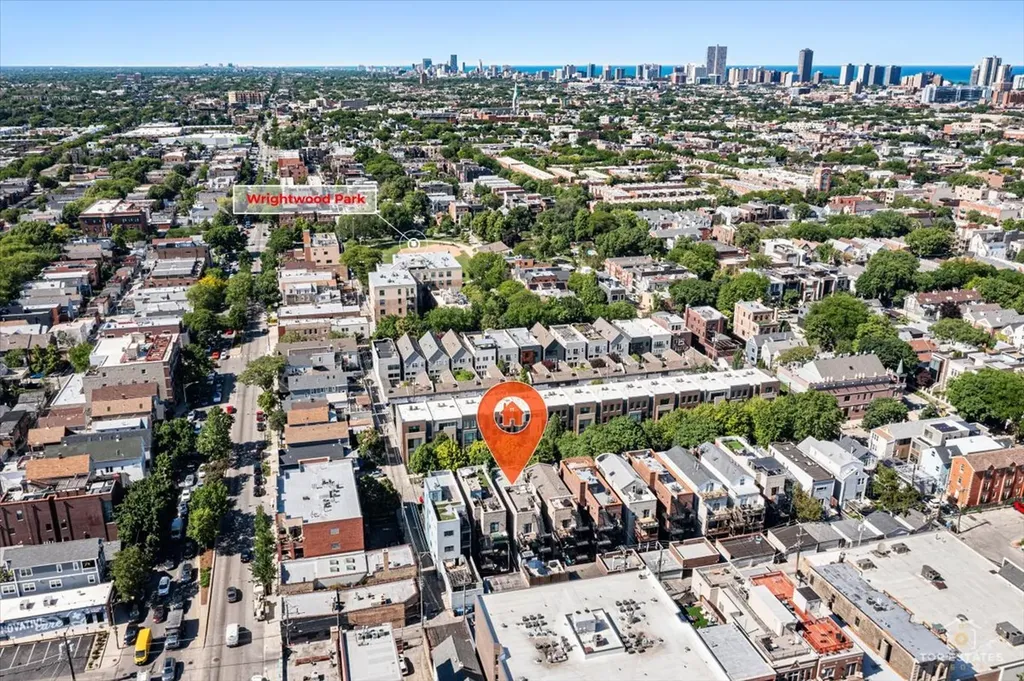 1541 West Montana Street Chicago IL 60614