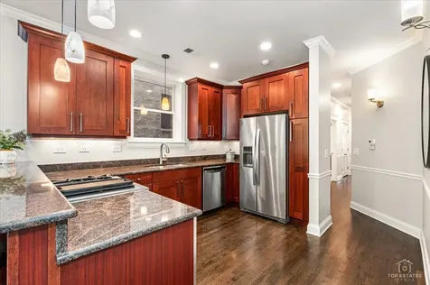 1541 West Montana Street Chicago IL 60614
