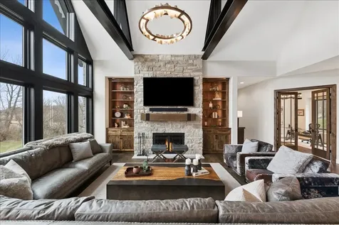 3873 Carlisle Drive Crystal Lake IL 60012
