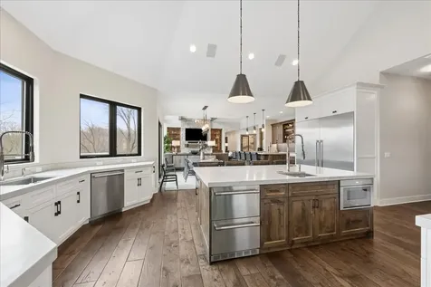 3873 Carlisle Drive Crystal Lake IL 60012