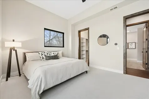 3873 Carlisle Drive Crystal Lake IL 60012