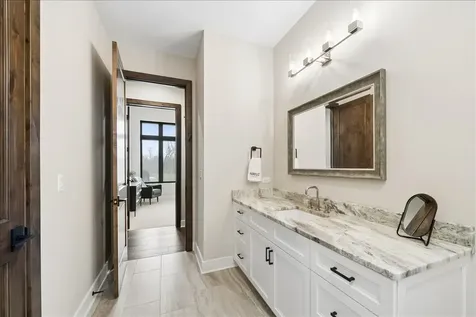 3873 Carlisle Drive Crystal Lake IL 60012