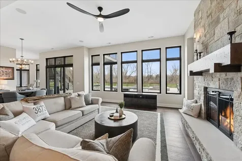 3873 Carlisle Drive Crystal Lake IL 60012