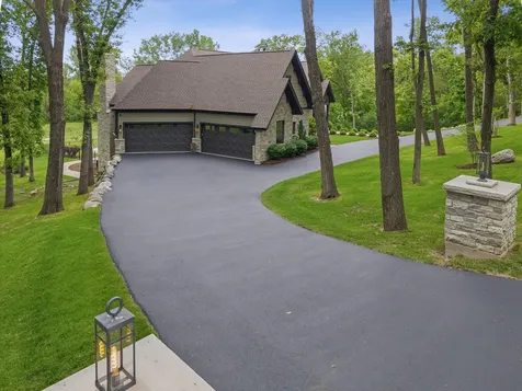 3873 Carlisle Drive Crystal Lake IL 60012