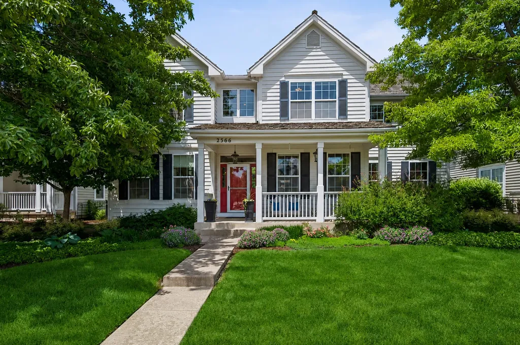 2566 Fielding Drive Glenview IL 60026