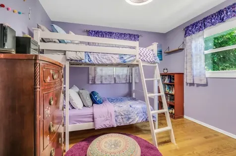 2313 Carriage Lane Lindenhurst IL 60046