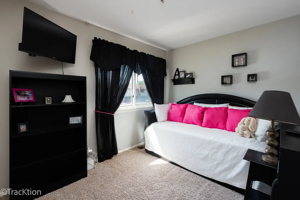 6 Tower Court Downers Grove IL 60516