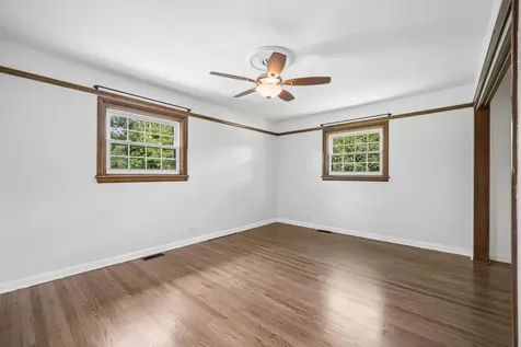 6 Linden Avenue Buffalo Grove IL 60089