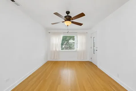 2231 North 75th Avenue Elmwood Park IL 60707