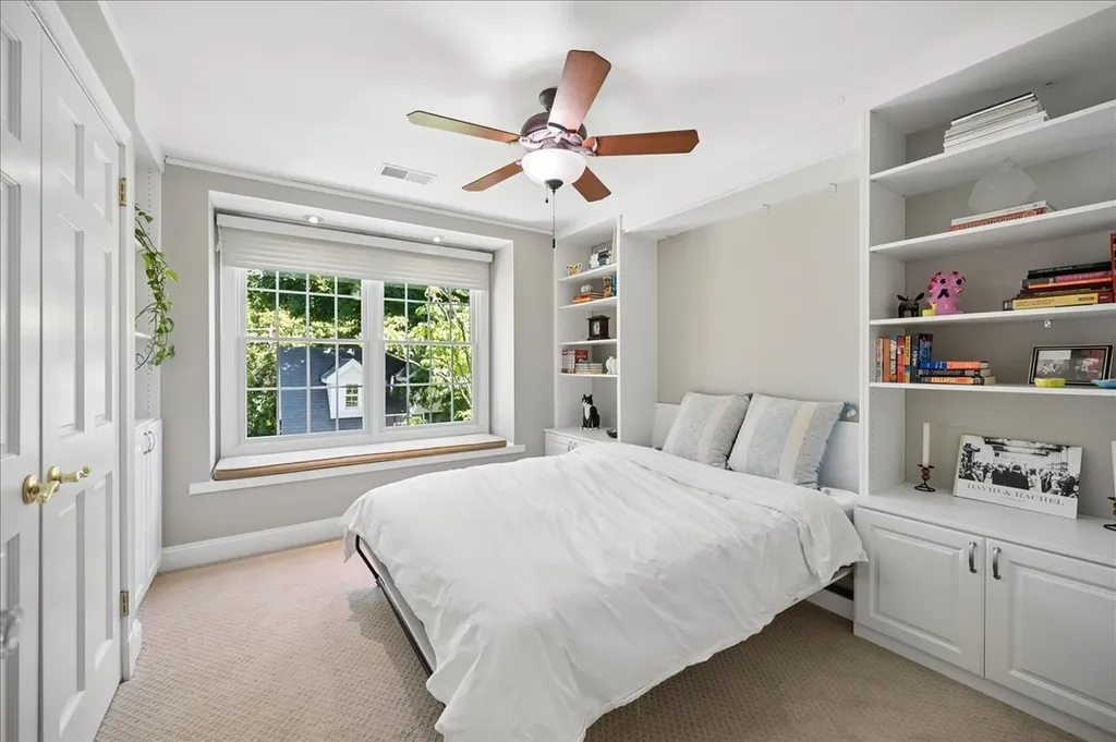 2236 Kenilworth Avenue Wilmette IL 60091
