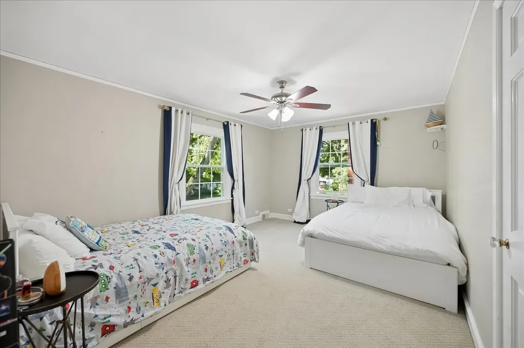 2236 Kenilworth Avenue Wilmette IL 60091