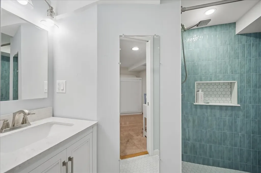 2236 Kenilworth Avenue Wilmette IL 60091