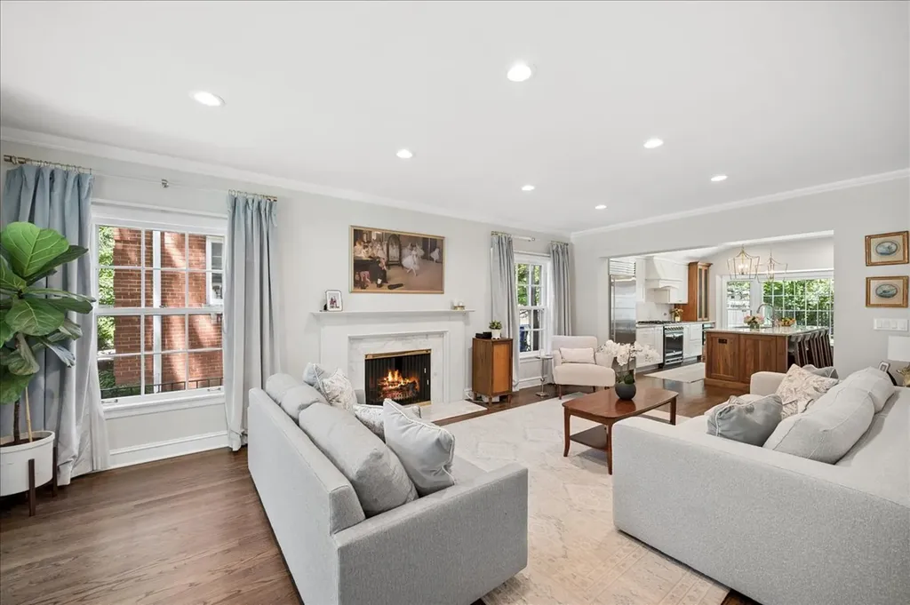 2236 Kenilworth Avenue Wilmette IL 60091