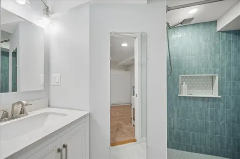 2236 Kenilworth Avenue Wilmette IL 60091