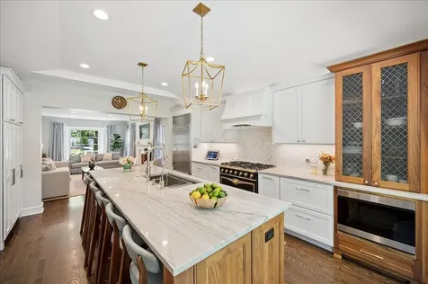 2236 Kenilworth Avenue Wilmette IL 60091
