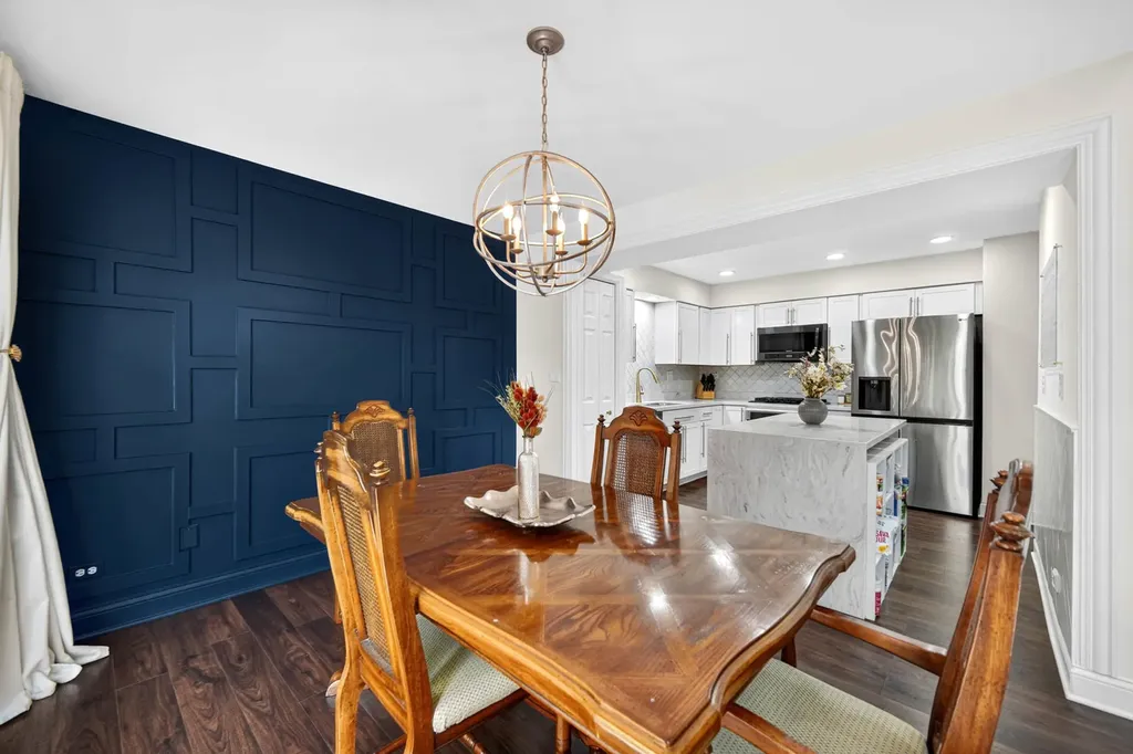 30W033 Princeton Court Warrenville IL 60555