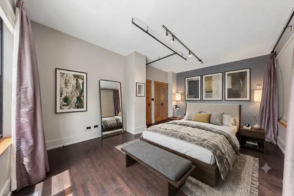 520 West Huron Street W Chicago IL 60654