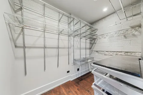 520 West Huron Street W Chicago IL 60654