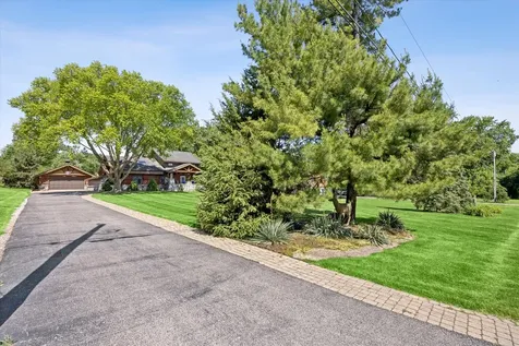 11330 Dineff Road Lemont IL 60439