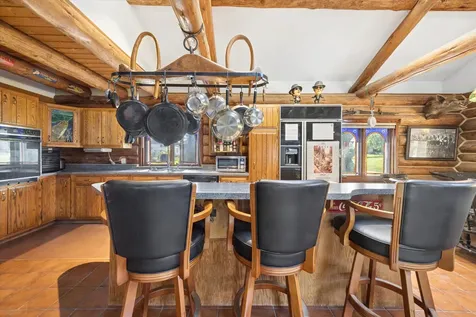 11330 Dineff Road Lemont IL 60439