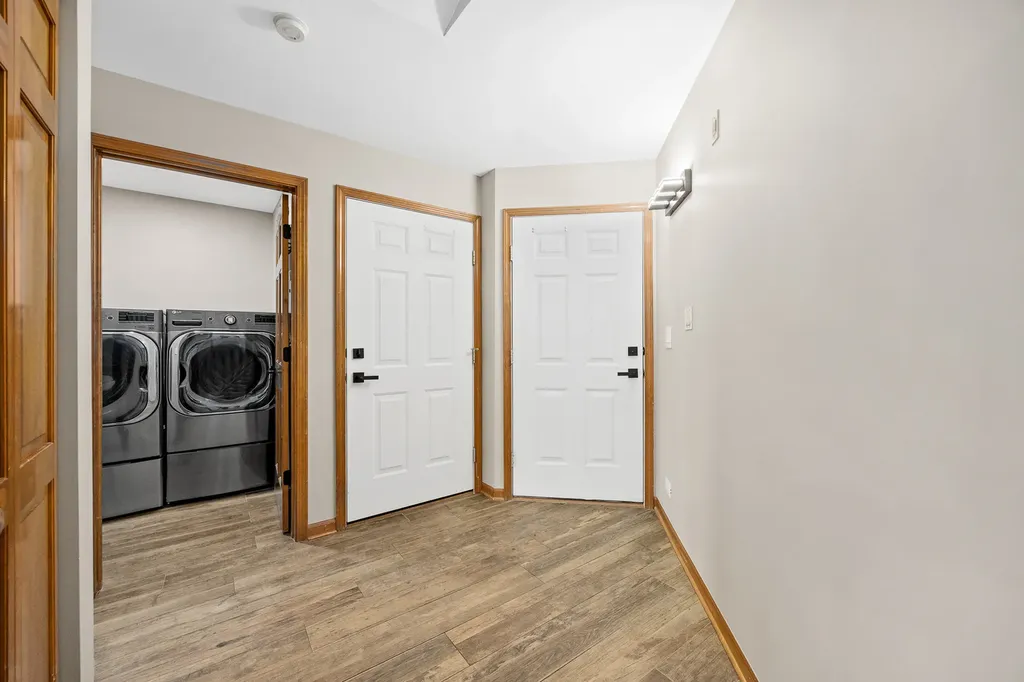 5S560 Paxton Drive Naperville IL 60563