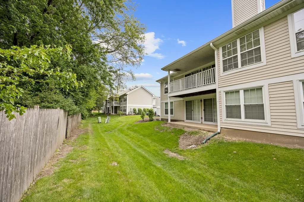 5S560 Paxton Drive Naperville IL 60563