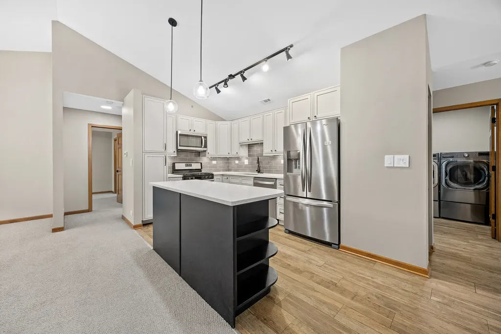 5S560 Paxton Drive Naperville IL 60563