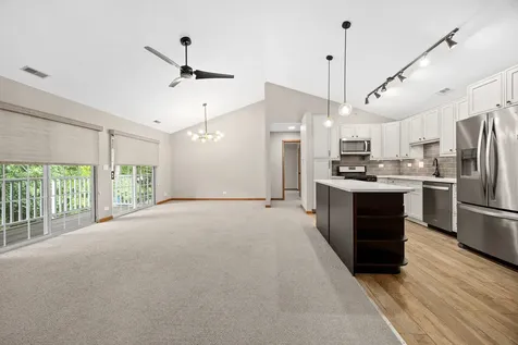 5S560 Paxton Drive Naperville IL 60563