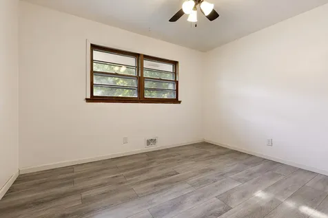 123 Dawn Avenue Rockford IL 61107