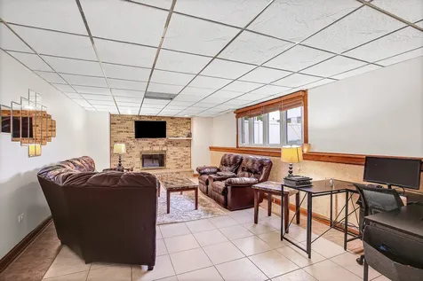 6831 180TH Court Tinley Park IL 60477