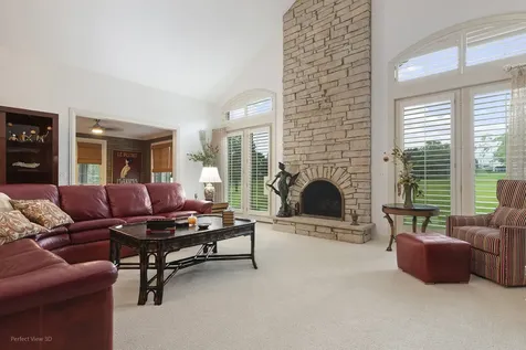 6650 White Pine Way Libertyville IL 60048
