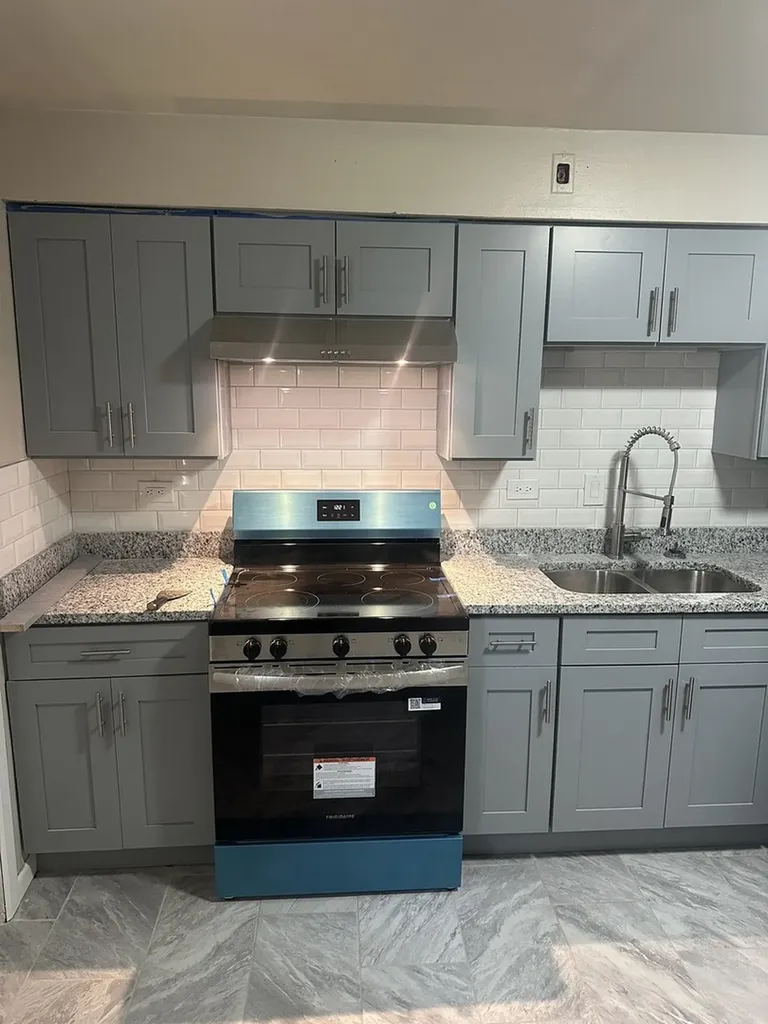 7939 South Ingleside Avenue Chicago IL 60619