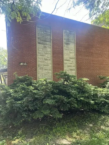 7939 South Ingleside Avenue Chicago IL 60619