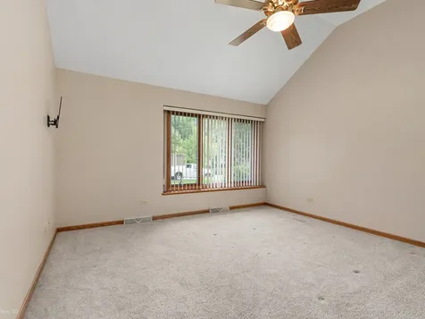 500 Rivers Edge Drive Minooka IL 60447