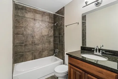 1336 Mcdowell Road Naperville IL 60563