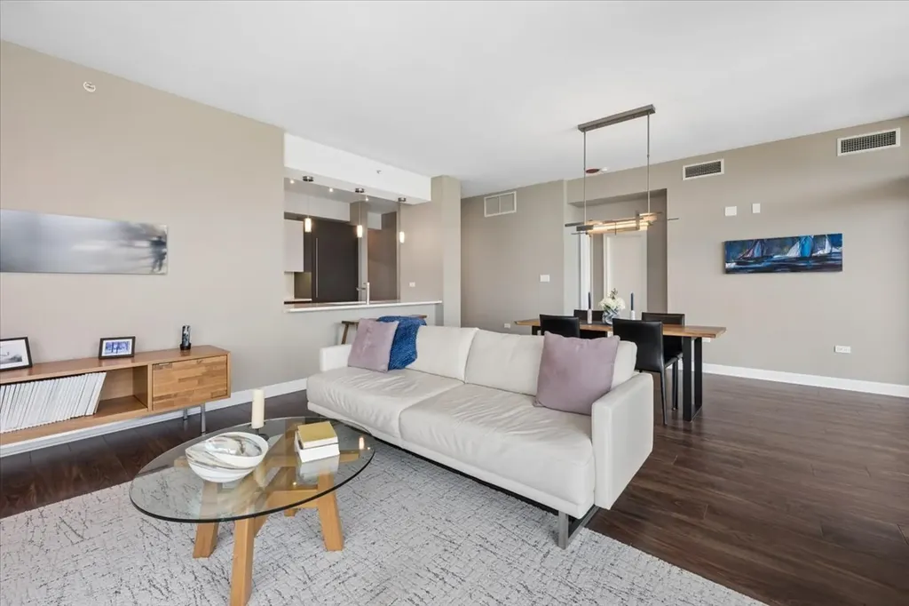 1201 South Prairie Avenue Chicago IL 60605
