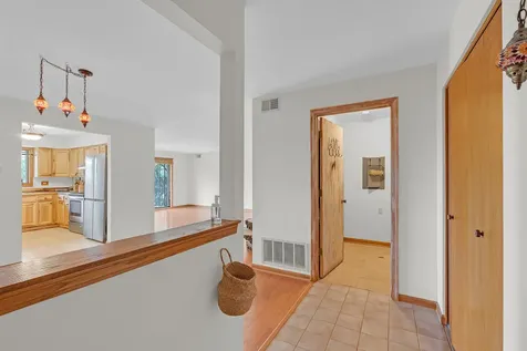 11030 South Theresa Circle Palos Hills IL 60465