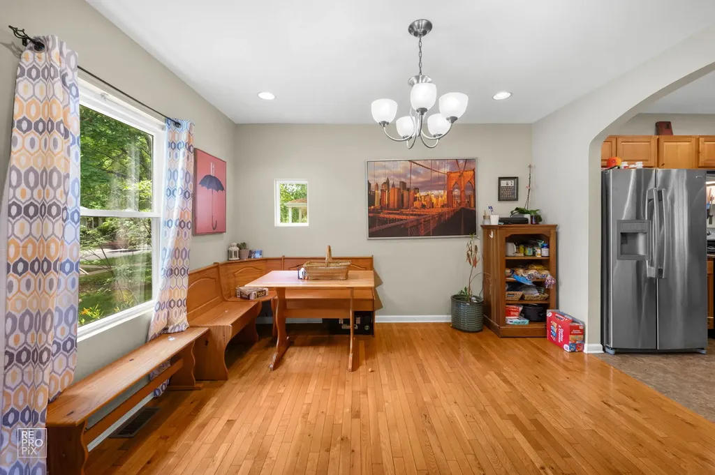 221 North Mill Street Naperville IL 60540