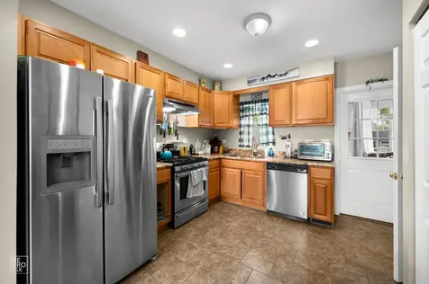 221 North Mill Street Naperville IL 60540